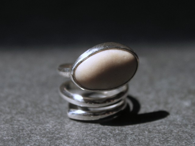 L's natural stone Ring'13