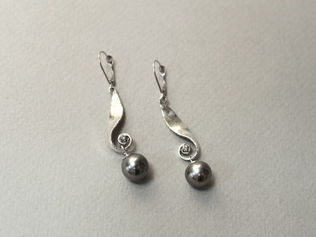 MT's Treble Earrings '14