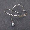 Pearl Broch Pin '11